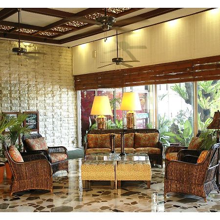 Oasis Hotel Angeles Bagian luar foto