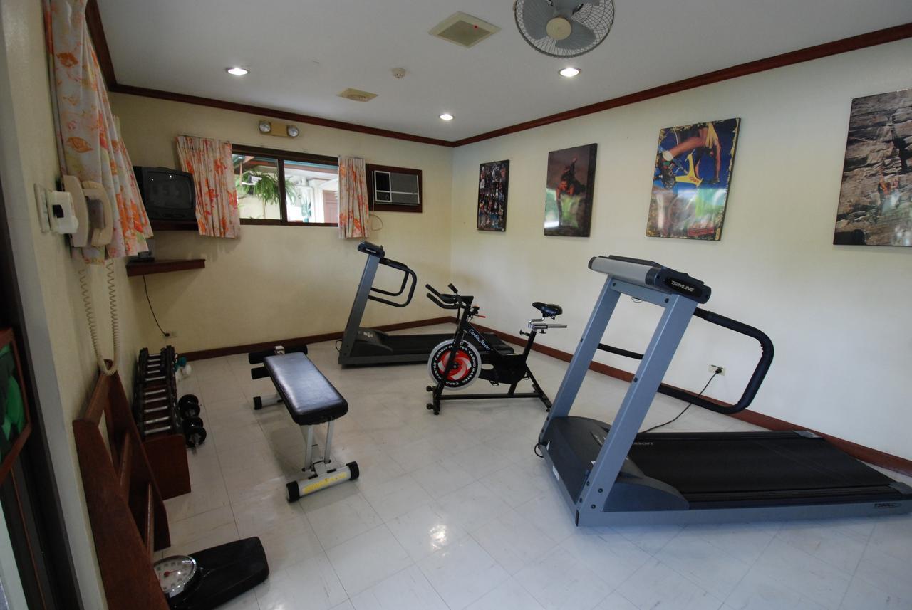 Oasis Hotel Angeles Bagian luar foto